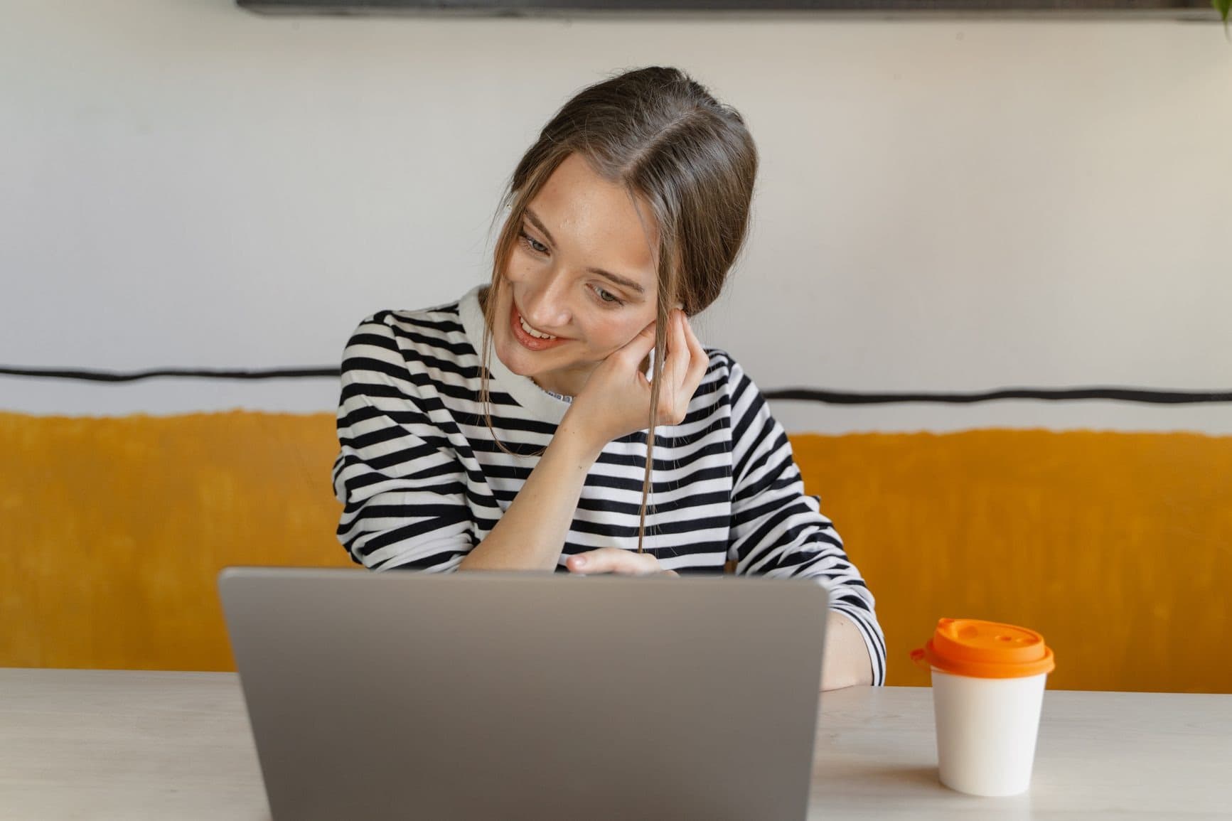 Tana in action during a meeting